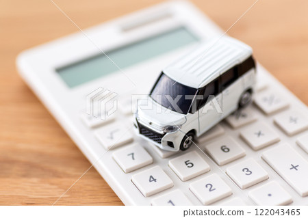 汽車和計算器 122043465