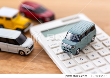 Car and Calculator 122043568