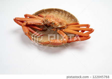 Red snow crab: a winter delicacy Red snow crab: a winter delicacy 122045768