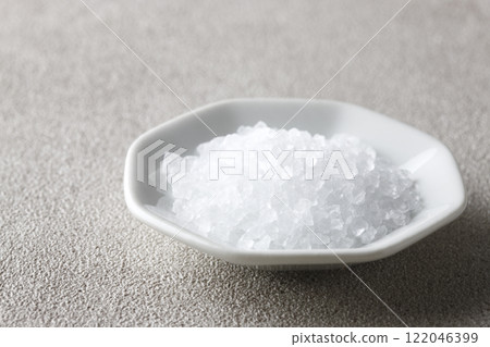 Rock salt from Sicily, Italy 122046399