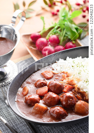 肉丸咖哩(肉丸的味道滲透到咖哩裡,很好吃!) 肉丸咖哩 肉丸咖哩(肉丸的味道滲透到咖哩裡,很好吃!) 肉丸咖哩 122048233