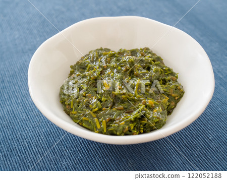 赤木放在小碗裡 122052188