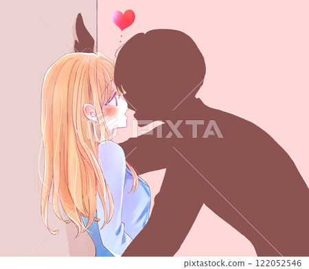 男女上班族做 Kabedon 的剪影 122052546