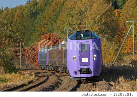 Muroran Main Line Local Section HOKKAIDO LOVE! Hitomegurigo Kiha 261 Numanohata to Iwamizawa 122052813