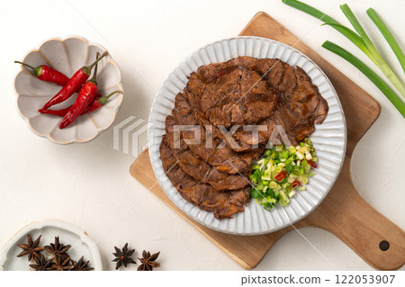 牛腱 牛肉 台灣 食物 Braised beef shank 牛すね肉 牛腱 牛肉 台灣 食物 Braised beef shank 牛すね肉 122053907