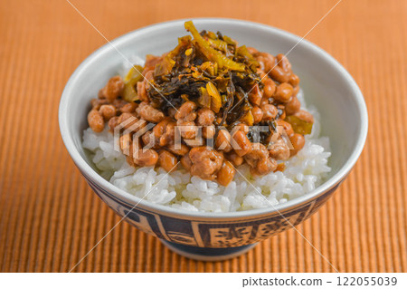 Takana and natto rice 122055039