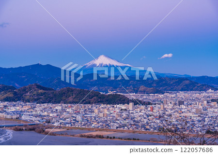 [靜岡縣]從丸山花園欣賞靜岡市景和富士山的夜景 122057686