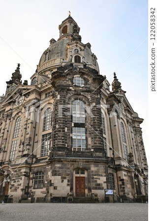 Pearl of the Elbe River: Old Town Dresden, Germany 122058342