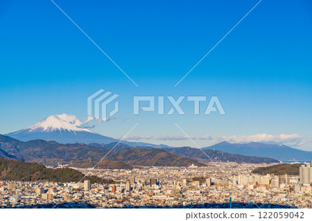 [Shizuoka Prefecture] View of Shizuoka city and Mt. Fuji from Maruyama Flower Garden 122059042