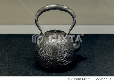 Iwate Prefecture, Morioka City, Nambu Ironware, Pine Tree Design Iron Teapot 122063393