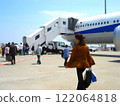 Boarding scene at Haneda Airport 122064818