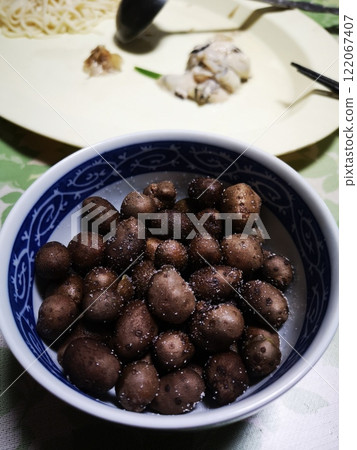 Boiled mushrooms in salt Boiled mushrooms in salt 122067407