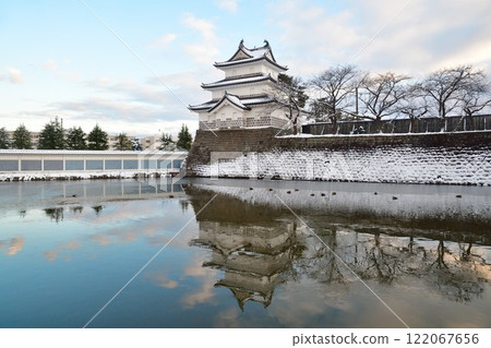 Shibata Castle in winter (Niigata Prefecture) 122067656