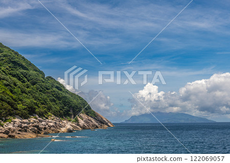 從近海阿爾卑斯山的屋久島看到的夏日天空和口永良部島 122069057
