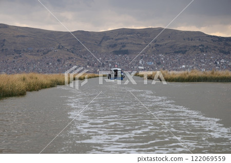 [秘魯]的的喀喀湖 122069559