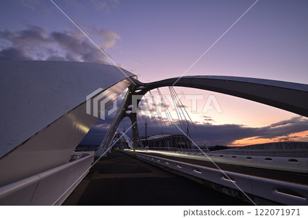 Toyota Bridge in the morning glow Toyota Bridge in the morning glow 122071971
