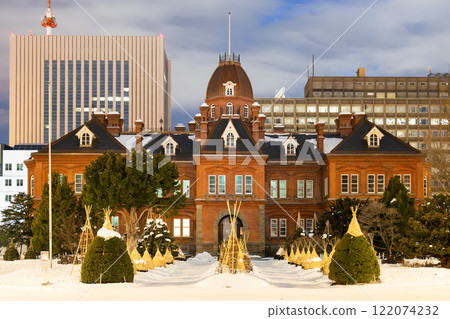 冬日黃昏,前北海道政府辦公室(紅磚政府大樓),北海道札幌 冬日黃昏,前北海道政府辦公室(紅磚政府大樓),北海道札幌 122074232