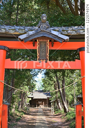 集沼田農場:埼玉市南部兩辻寺和紙神社、朱紅鳥居 集沼田農場:埼玉市南部兩辻寺和紙神社、朱紅鳥居 122074974