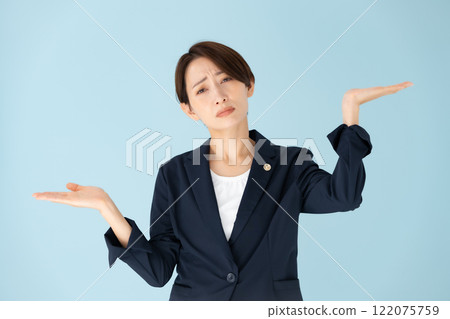 女律師天彬 122075759