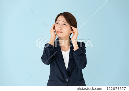 Female lawyer headache Female lawyer headache 122075857