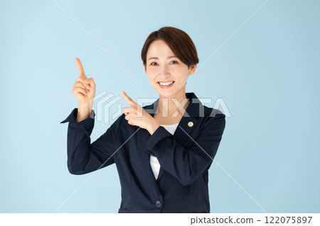 Female lawyer pointing Female lawyer pointing 122075897