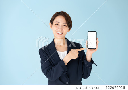 Female lawyer smartphone 122076026