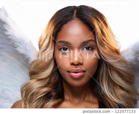 Angel woman with wings 122077133
