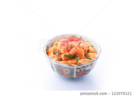 The crunchy texture of the radish is exquisite! Kakuteki (radish kimchi) Kimchi Pickles 122078121