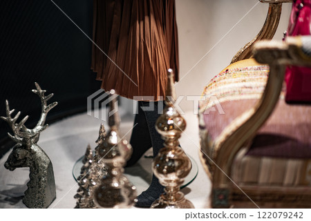 Antique goods in a stylish room Antique goods in a stylish room 122079242