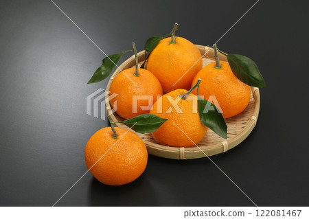 Mikan that looks delicious Mikan that looks delicious 122081467