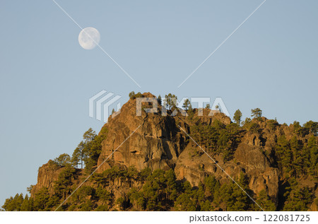 Morro de La Negra and moon. Morro de La Negra and moon. 122081725