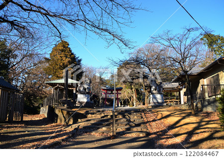 Hitomi Sengen Shrine, located on Mount Sengen in Fukaya City, Saitama Prefecture Hitomi Sengen Shrine, located on Mount Sengen in Fukaya City, Saitama Prefecture 122084467