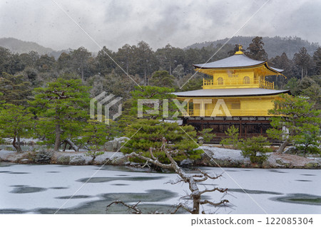 雪中的金閣寺 雪中的金閣寺 122085304