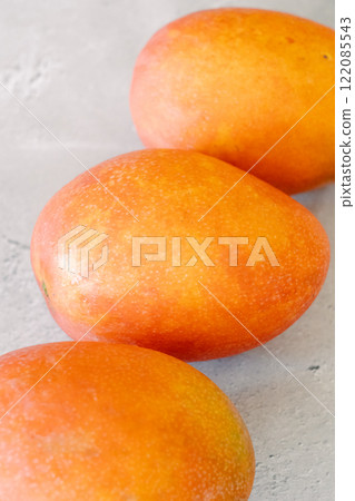 A screen full of mangoes 122085543