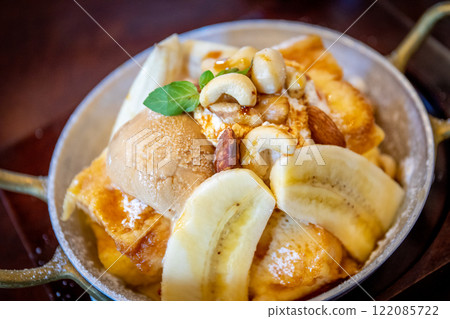 [Yorie]星野咖啡的“法式吐司（香蕉和焦糖堅果）” 122085722