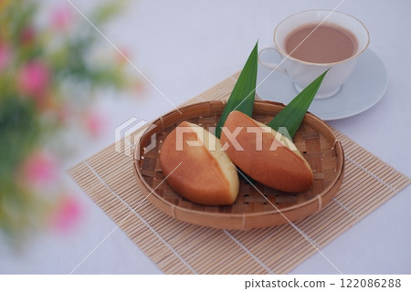 Kue Pukis or pukis cake made from flour eggs yeast and coconut milk. Kue Pukis or pukis cake made from flour eggs yeast and coconut milk. 122086288