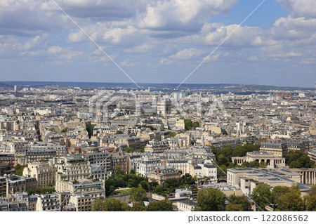 Paris cityscape with the Arc de Triomphe from the Eiffel Tower Paris cityscape with the Arc de Triomphe from the Eiffel Tower 122086562