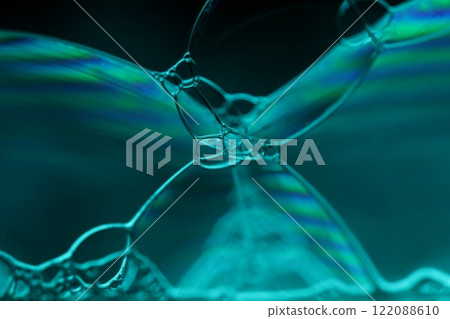 Silver liquid connections, bubble in macro, movement of liquid in a bubble, abstract background 122088610