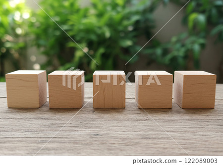 Blank wooden cube Blank wooden cube 122089003