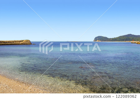 姬島附近的碼頭和浮島 122089362