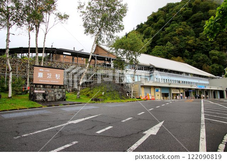 通往「黑部水壩」的門戶…關電隧道/扇澤站 122090819