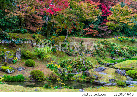 清水寺坊庭園的紅葉【福岡縣美山市】 清水寺坊庭園的紅葉【福岡縣美山市】 122094646