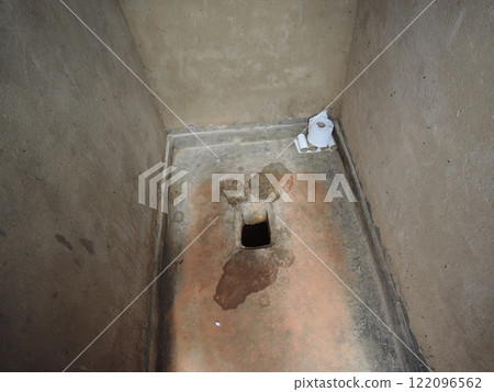 Malawi has a variety of tourist attraction sites including Lake Malawi, several national parks, game reserves, and Mulanje Mountain. 122096562