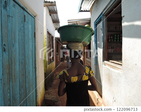 Malawi has a variety of tourist attraction sites including Lake Malawi, several national parks, game reserves, and Mulanje Mountain. 122096713