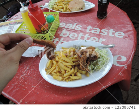 Malawi has a variety of tourist attraction sites including Lake Malawi, several national parks, game reserves, and Mulanje Mountain. 122096741