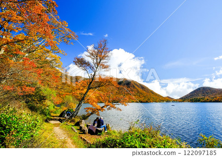 Akagi Onuma Campsite in full autumn color Akagi Onuma Campsite in full autumn color 122097185