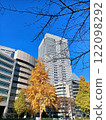 Autumn street corner in Shinjuku, Tokyo 122098292