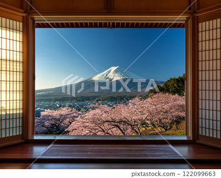 從日式房間眺望富士山 122099663
