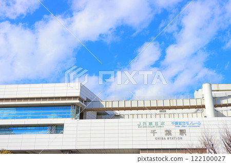 Scenery of Chiba Station, Chiba City, Chiba Prefecture 122100027