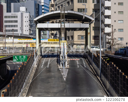 The Kyobashi entrance of the Metropolitan Expressway will be abolished due to the construction of the "Shinkyobashi Link Road" The Kyobashi entrance of the Metropolitan Expressway will be abolished due to the construction of the "Shinkyobashi Link Road" 122100278